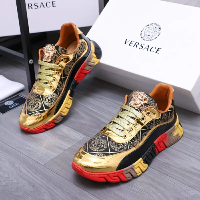 versace decontractees chaussures pour homme s_1221313